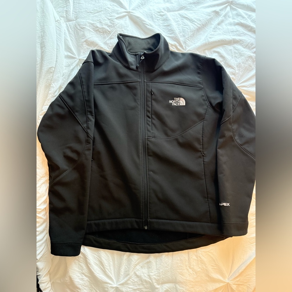 The North Face Women’s Black APEX Jacket Coat XL great condition!!